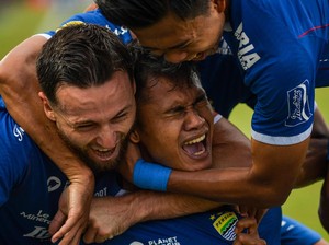 Daftar Pemain Persib yang Diboyong ke Cina, Gustavo Franca Absen