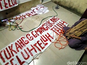 Beringasnya Suiman, Jerat Ati Pakai Tambang Lalu Bacok Adik Ipar