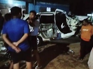 Bus Efisiensi Tabrak Mobil dan Vespa di Jalan Wates-Purworejo Kulon Progo
