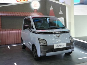 Bisa Tempuh 300 Km, Wuling Air ev Lite Long Range Dibanderol Rp 190 Juta