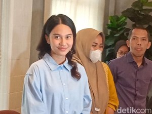 Circle Positif Buat Azizah Salsha Bangkit Lewati Isu Miring Rumah Tangganya