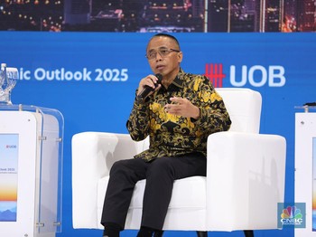 Jadi Batu Loncatan, Ekonom Sebut Ekonomi Indonesia Harus Tumbuh 5,2%
