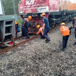 KA Taksaka Tabrak Truk di Bantul, 6 Perjalanan Kereta Terlambat