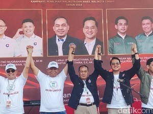 Senggol-senggolan Kontestan Pilwalkot Cimahi di Deklarasi Kampanye Damai