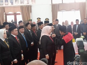 45 Anggota DPRD Bima Dilantik, Wakil Perempuan Bertambah Signifikan