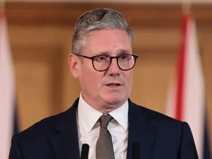 Cegah Agresi Rusia, Inggris Akan Kerahkan Kapal Induk ke Atlantik Utara