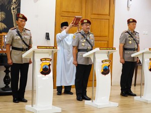 Pejabat Baru Dirreskrimsus dan Dirressiber Polda Jateng Resmi Dilantik