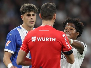 Aksi Nakal Endrick Tendang Selangkangan Lawan, Berujung Kecaman