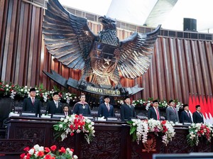 MPR Usul  Soeharto & Gus Dur Diberikan Gelar Pahlawan Nasional