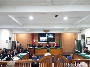 Sidang PK Sudirman Terkait Kasus Vina Mulai Digelar di PN Cirebon