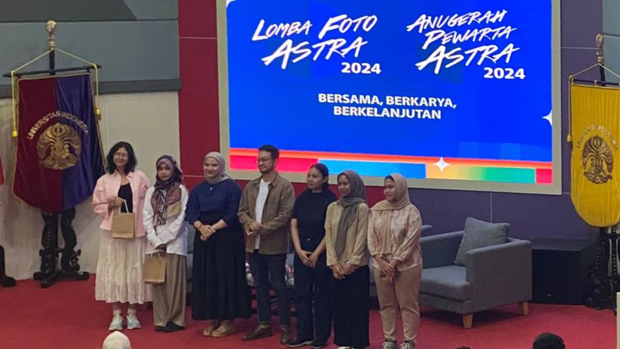 Workshop Fotografi & Bincang Inspiratif yang diselenggarakan oleh Astra bekerja sama dengan Transvision di Auditorium Fakultas Ilmu Administrasi Universitas Indonesia, Gedung M Lantai 4, Kampus UI Depok, Provinsi Jawa Barat, Selasa (24/9/2024). (Dok. Transvision)