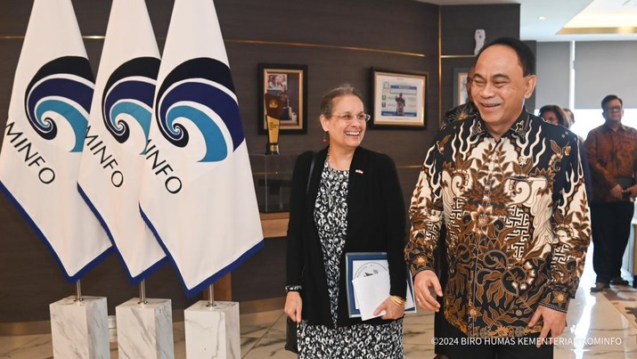 Duta Besar Amerika Serikat Shirin Lakhdhir menemui Menteri Komunikasi dan Informatika Budi Arie Setiadi. (Dok. Menkominfo)