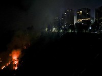 Asap Tebal Tiba-Tiba Menyelimuti Amerika & Langit Memerah, Ada Apa?