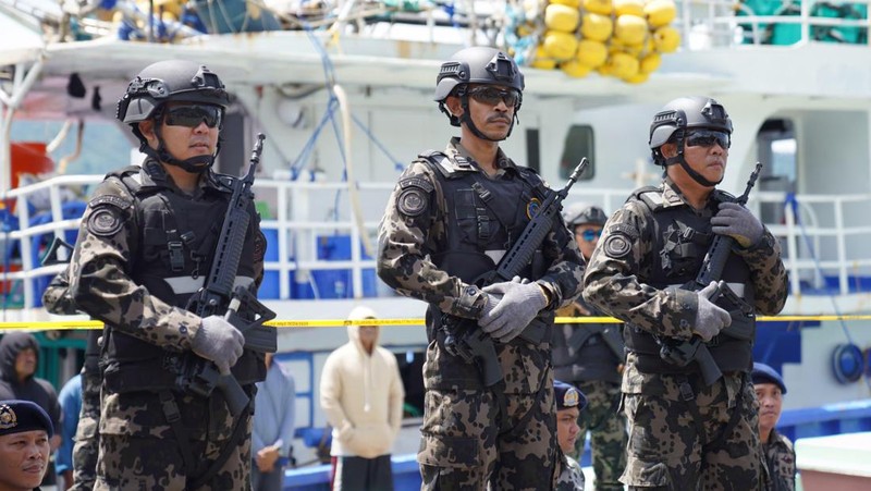 Kementerian Kelautan dan Perikanan (KKP) berhasil mengamankan lima unit Kapal Ikan Asing (KIA) pencuri ikan yang sedang beraksi di perairan Samudera Pasifik wilayah Sulawesi, dan Selat Malaka. (Dok. Humas Ditjen PSDKP)