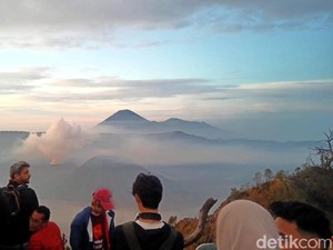 Federasi Drone Sayangkan Tarif Penerbangan di Bromo Dipatok Rp 2 Juta