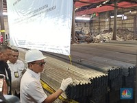 Potret 1.100 Ton Baja Tanpa SNI, Zulhas Ungkap Bahayanya Sengeri Ini