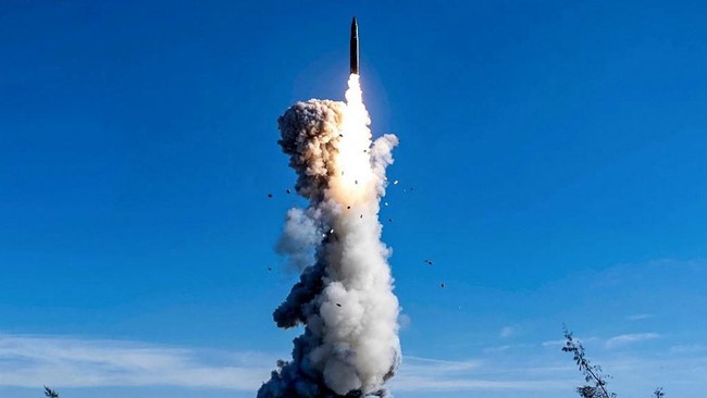 Wow, China Sukses Uji Coba Sistem Tangkap Roket di Laut