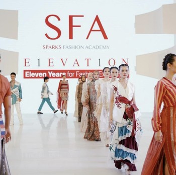 Gelaran Fashion Show Sparks Fashion Academy (SFA) Bersama InvestasiKu