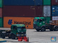 Ekonom Hitung Beban Besar Tarif Resiprokal 19% Trump ke Ekonomi RI