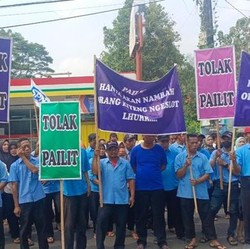 Tragis Nasib Buruh Pabrik 