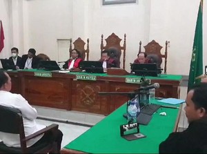 Bupati Labuhanbatu Nonaktif Divonis 6 Tahun Penjara di Kasus Korupsi