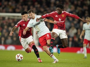 Imbangi MU, Twente Tunjukkan Potensi Sebenarnya!