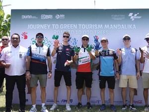 Dorong Green Tourism, BRI Ajak Pembalap MotoGP Tanam Pohon di Mandalika