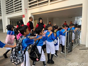 Momen Anak Binaan berbuatbaik.id Jadi Pendamping Garuda Saat Timnas U20 Tanding