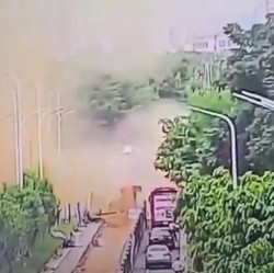 Ledakan Dahsyat Septink Tank Guncang China, Kota Ini 'Hujan' Tinja