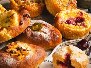Lokasinya Tersembunyi, 5 Toko Roti Ini Punya Menu Pastry dan Cake Enak