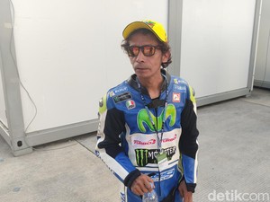 Momen Pebalap MotoGP Sapa Kembaran Rossi di Indonesia: Vale, Vale...