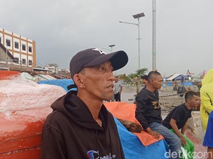 Cerita Awak Kapal Jukung Ditabrak Tongkang, Muatan Ikut Tenggelam