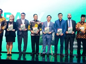 Bamsoet Puji Peluncuran Buku Green Democracy Karya Sultan Najamudin