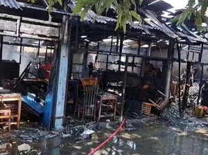 Warung Nasi Campur Bali dan Dua Kios di Gianyar Ludes Terbakar
