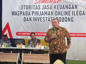 Cegah Jerat Pinjol dan Investasi Bodong, OJK dan Ahmad Cucun Edukasi Warga