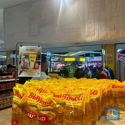 Kisah Pengunjung Berburu Minyak Goreng Rp 1 di Transmart