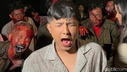 Jirayut Diroasting Komika di Comic 8 Revolution