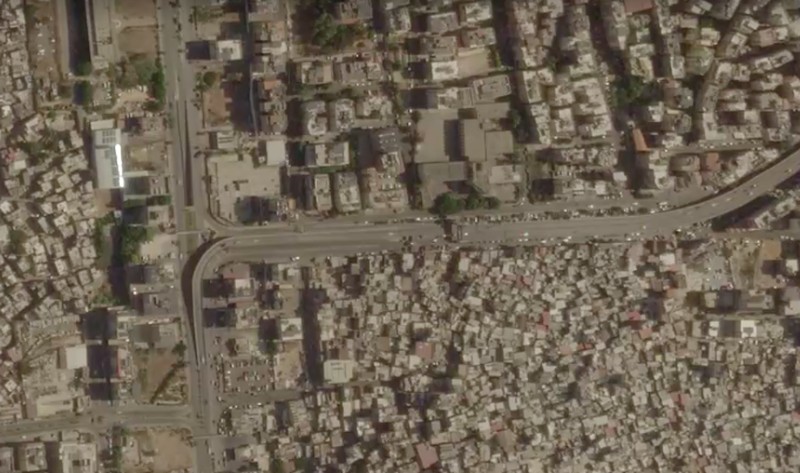 Citra satelit Dahiyeh dari Minggu (29 September) menunjukkan kerusakan di beberapa bagian pinggiran kota Beiru, Lebanon. (RETERS) Citra satelit Dahiyeh dari Minggu (29 September) menunjukkan kerusakan di beberapa bagian pinggiran kota Beiru, Lebanon. (RETERS)
