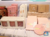 Ngeri! 69 Kosmetik Ini Ternyata Ilegal-Berbahaya, Ada Merek Terkenal