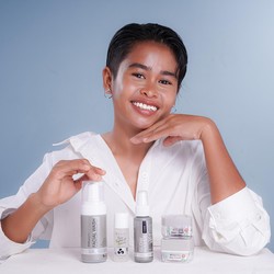 Dari Kuli Bangunan, Kini Dinobatkan Sebagai Brand Ambassador MS GLOW