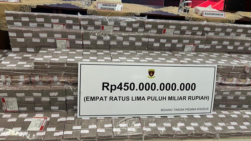 Penyitaan uang 450 milair kasus duta palma. (Dok. Kejaksaan Agung)