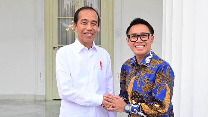 Preiden Joko Widodo dan Eko Patrio. (Instagram/ekopatriosuper)