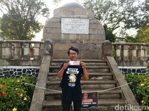Bawa Rp 100 Ribu Bisa Dapat Apa di Alun-alun Sumedang?