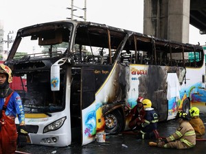 Bom di Atas Roda: Modifikasi Bus Ilegal, Nyawa 23 Siswa-Guru di Thailand Melayang