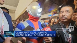 Video: Momen Unik di Pelantikan Anggota Parlemen, Dari 'Uhuy'-Ultraman