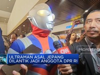 Video: Momen Unik di Pelantikan Anggota Parlemen, Dari 'Uhuy'-Ultraman