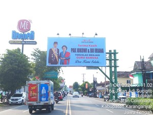AAJ Tetap Bersama Jokowi