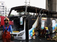 Bus Sekolah Tabrakan & Terbakar saat Study Tour, 25 Guru-Siswa Tewas
