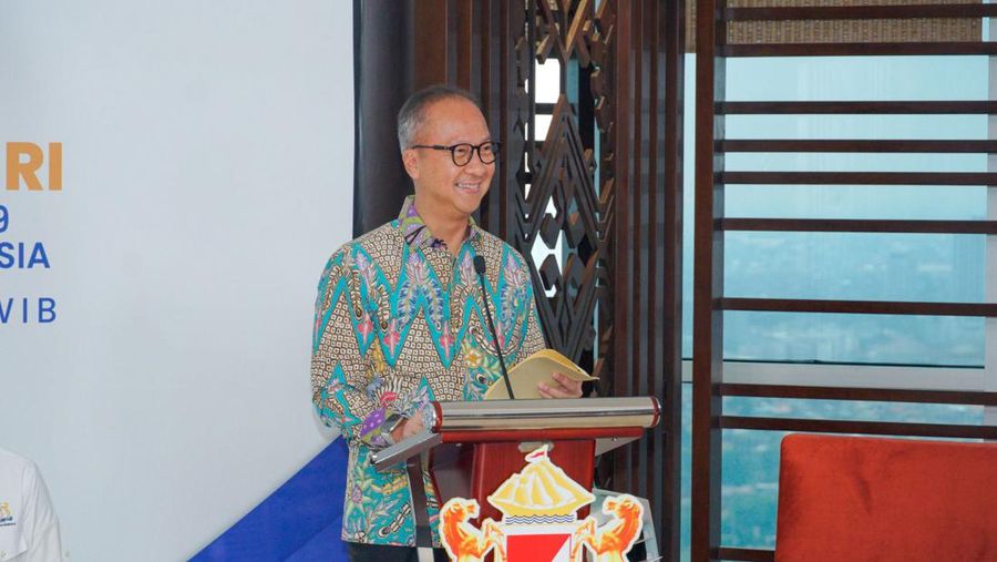 Menperin Agus Gumiwang dalam Sarasehan Bersama Stakeholder KADIN Indonesia Dalam Rangka Sinergi Pembangunan Industri Tahun 2025-2029 di Jakarta, Senin (30/9/2024). (Dok. Kemenperin)