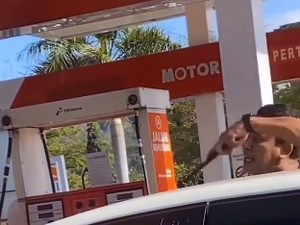 Video Viral Pria di Wajo Ngamuk Bawa Badik gegara Ditolak Isi BBM
